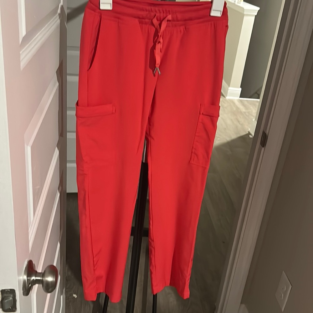 Scrubs pants